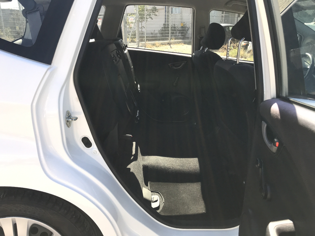 Honda Jazz 1,4 i-VTEC - автомобили, коли, обяви за нови и употребявани 10