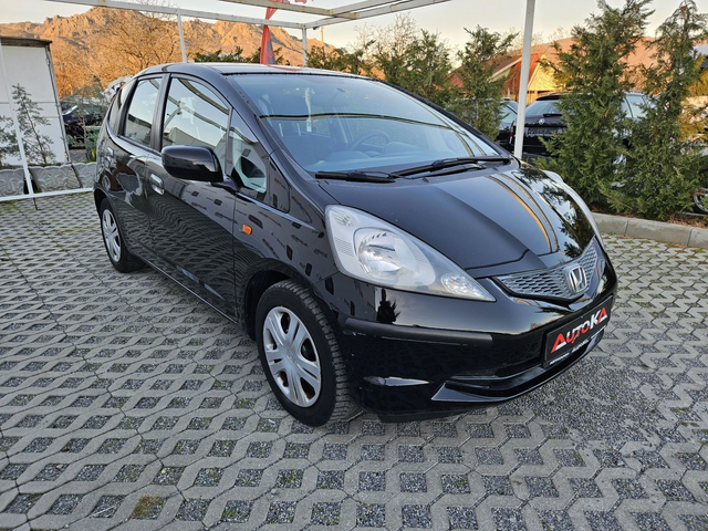 Honda Jazz 1.2i-90кс= КЛИМАТИК= 174.000км= FACELIFT - автомобили, коли, обяви за нови и употребявани 1