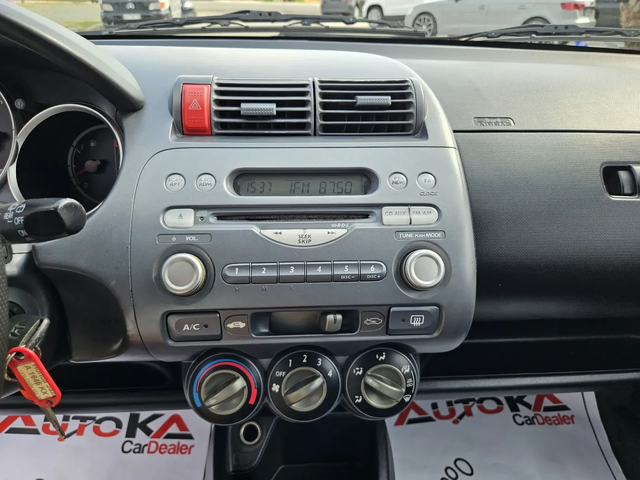 Honda Jazz 1.3i-83кс= АВТОМАТ= КЛИМАТИК= ВСИЧКО ПЛАТЕНО - автомобили, коли, обяви за нови и употребявани 14