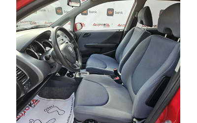 Honda Jazz 1.3i-83кс= АВТОМАТ= КЛИМАТИК= ВСИЧКО ПЛАТЕНО - автомобили, коли, обяви за нови и употребявани 6