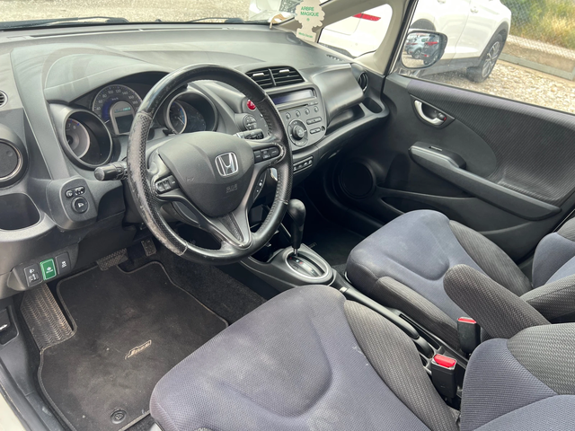 Honda Jazz 1.3 HYBRID - автомобили, коли, обяви за нови и употребявани 8