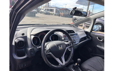Honda Jazz 1.4i EURO 5 - автомобили, коли, обяви за нови и употребявани 10