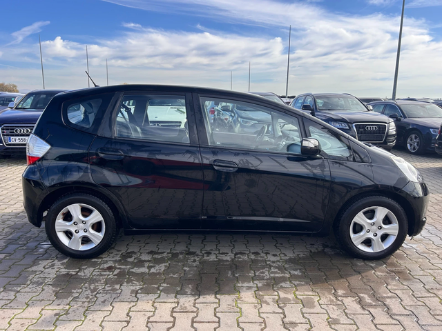 Honda Jazz 1.4i EURO 5 - автомобили, коли, обяви за нови и употребявани 4