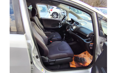 Honda Jazz 1.4i* EURO-5B* KLIMATRONIK* - автомобили, коли, обяви за нови и употребявани 10