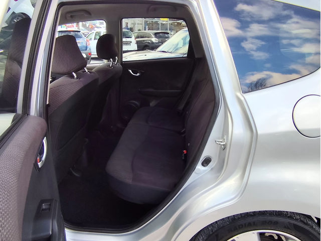 Honda Jazz 1.4i* EURO-5B* KLIMATRONIK* - автомобили, коли, обяви за нови и употребявани 9