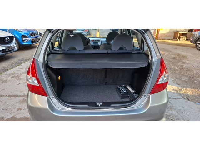 Honda Jazz 1.2 бензин 126000 - автомобили, коли, обяви за нови и употребявани 13
