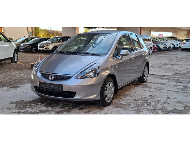 Honda Jazz 1.2 бензин 126000 - автомобили, коли, обяви за нови и употребявани 2