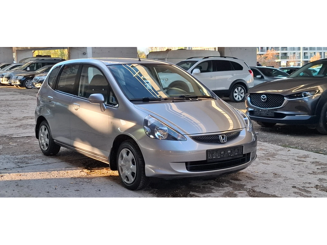 Honda Jazz 1.2 бензин 126000 - автомобили, коли, обяви за нови и употребявани 8