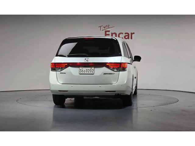 Honda Odyssey 3.5 4Th - автомобили, коли, обяви за нови и употребявани 3