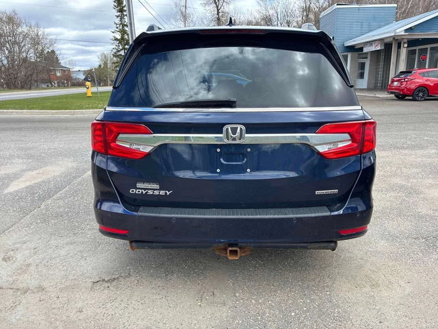 Honda Odyssey Touring| ШИБИДАХ| ПОДГЕВИ| ОБДУХВАНЕ| КЛИП| CARFAX - автомобили, коли, обяви за нови и употребявани 3