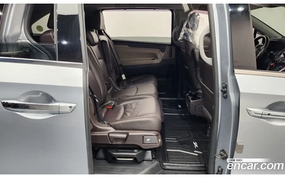Honda Odyssey КОЖА| FWD| КАМЕРА| ЛИЗИНГ С ОДОБРЕНИЕ ДО 1 ЧАС - автомобили, коли, обяви за нови и употребявани 8