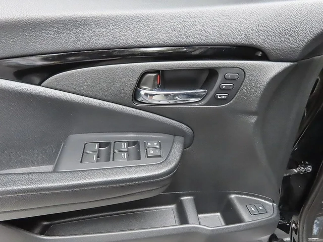Honda Pilot ДИСТРОНИК* ПОДГРЕВ НА ВОЛАН* ОБДУХ* ТВ* 7 МЕСТА - автомобили, коли, обяви за нови и употребявани 10