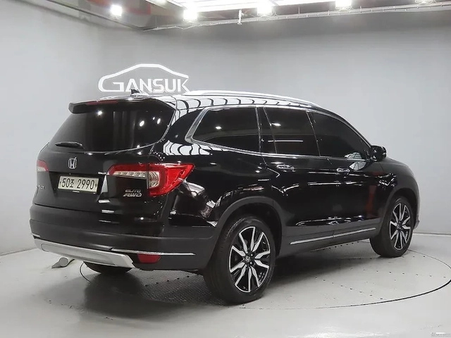 Honda Pilot ДИСТРОНИК* ПОДГРЕВ НА ВОЛАН* ОБДУХ* ТВ* 7 МЕСТА - автомобили, коли, обяви за нови и употребявани 3