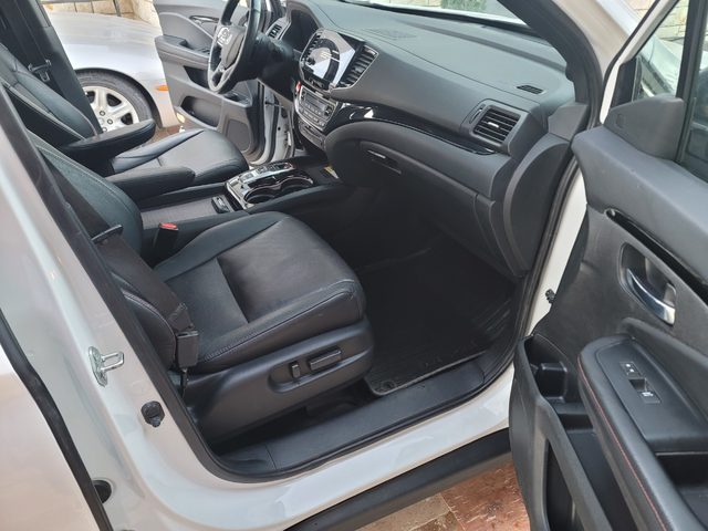 Honda Pilot Black Edition AWD  ГАРАНЦИЯ - автомобили, коли, обяви за нови и употребявани 15