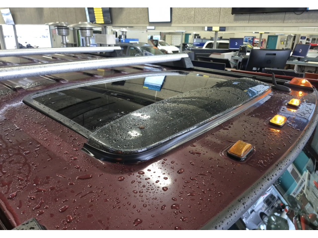 Hummer H2 КОжа* Подгрев* Кейлес* Blind Spot* CARFAX* ВИДЕО - автомобили, коли, обяви за нови и употребявани 12