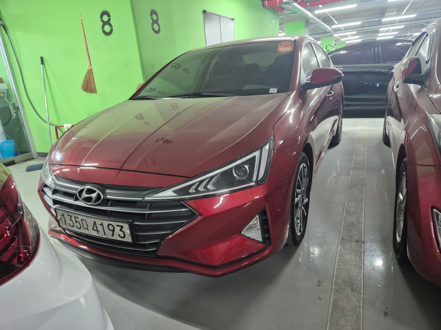 Hyundai Avante (Elantra) - автомобили, коли, обяви за нови и употребявани 0