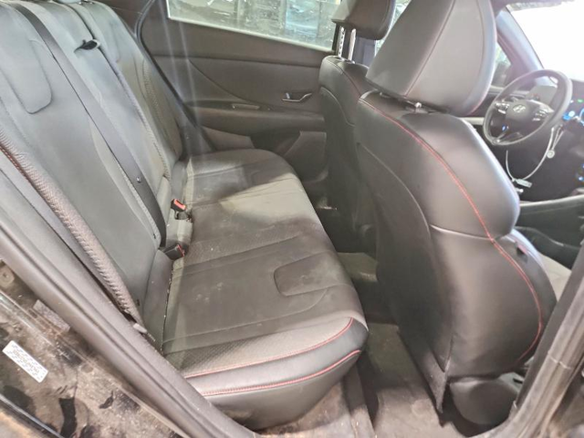 Hyundai Elantra 1.6L 4 Front-wheel Drive - автомобили, коли, обяви за нови и употребявани 9
