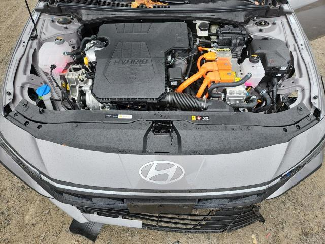 Hyundai Elantra 1.6L 4 Front-wheel Drive - автомобили, коли, обяви за нови и употребявани 11