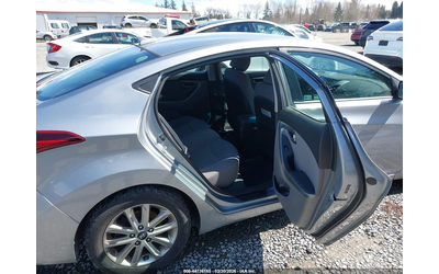 Hyundai Elantra 1.8L I-4 DOHC, VVT, 145HP Front Wheel Drive - автомобили, коли, обяви за нови и употребявани 7