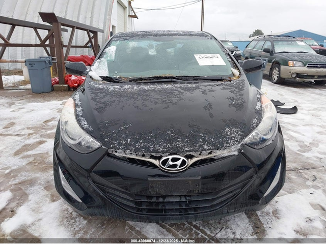 Hyundai Elantra 1.8L I-4 DOHC, VVT, 148HP Front Wheel Drive - автомобили, коли, обяви за нови и употребявани 11