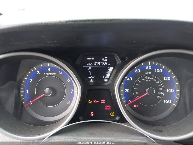 Hyundai Elantra 1.8L I-4 DOHC, VVT, 148HP Front Wheel Drive - автомобили, коли, обяви за нови и употребявани 14