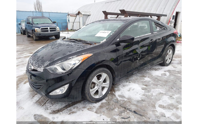 hyundai-elantra-1-8l-i-4-dohc-vvt-148hp-front-wheel-drive - 1