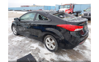 hyundai-elantra-1-8l-i-4-dohc-vvt-148hp-front-wheel-drive - 2