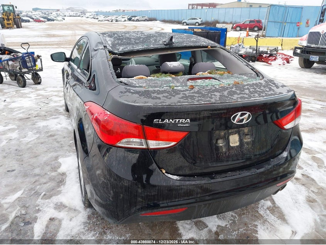 Hyundai Elantra 1.8L I-4 DOHC, VVT, 148HP Front Wheel Drive - автомобили, коли, обяви за нови и употребявани 5