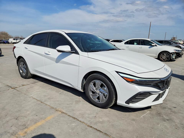Hyundai Elantra 2.0L 4 FRONT WHEEL DRIVE - автомобили, коли, обяви за нови и употребявани 3