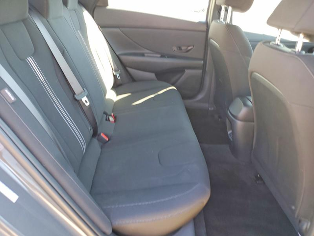Hyundai Elantra 2.0L 4 FRONT WHEEL DRIVE - автомобили, коли, обяви за нови и употребявани 10