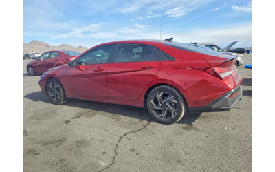 hyundai-elantra-2-0l-4-front-wheel-drive - 2