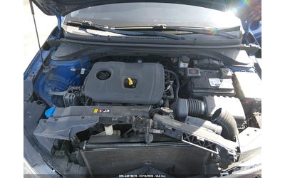 Hyundai Elantra 2.0L I-4 DOHC, VVT, 147HP Front Wheel Drive - автомобили, коли, обяви за нови и употребявани 9