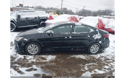 Hyundai Elantra 2.0L I-4 DOHC, VVT, 147HP Front Wheel Drive - автомобили, коли, обяви за нови и употребявани 13