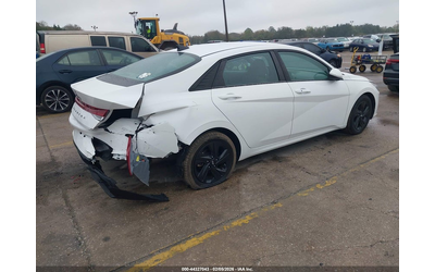 hyundai-elantra-2-0l-i-4-dohc-vvt-147hp-front-wheel-drive - 3