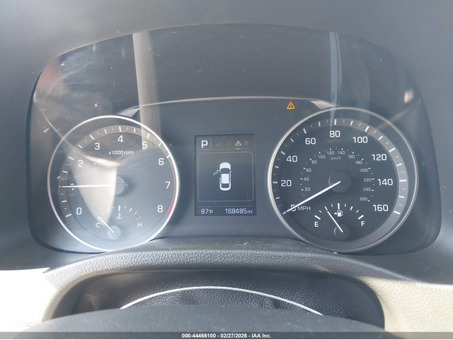 Hyundai Elantra 2.0L I-4 DOHC, VVT, 147HP Front Wheel Drive - автомобили, коли, обяви за нови и употребявани 6