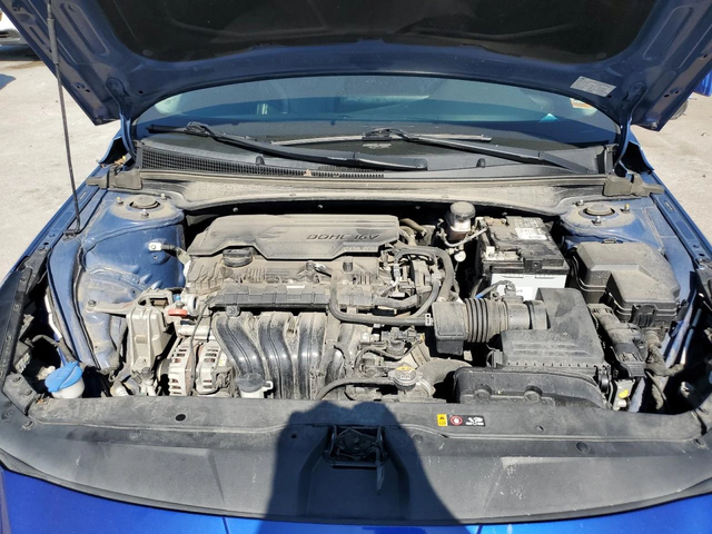 Hyundai Elantra LIMITED - автомобили, коли, обяви за нови и употребявани 10