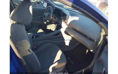 Hyundai Elantra HYBRID BLUE - автомобили, коли, обяви за нови и употребявани 9