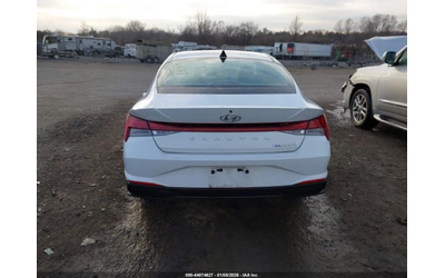 Hyundai Elantra HYBRID BLUE - автомобили, коли, обяви за нови и употребявани 10