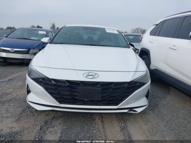 Hyundai Elantra HYBRID BLUE - автомобили, коли, обяви за нови и употребявани 7