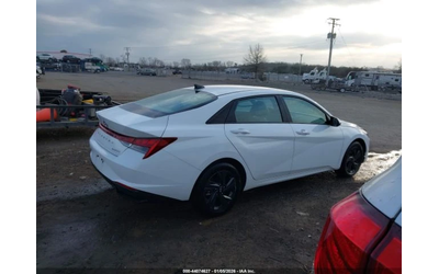 Hyundai Elantra HYBRID BLUE - автомобили, коли, обяви за нови и употребявани 8