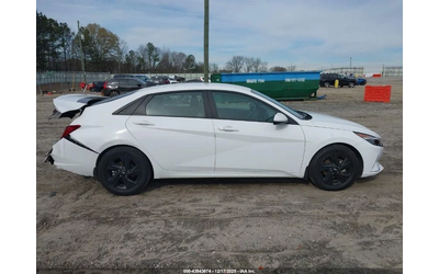 Hyundai Elantra Hybrid Blue - автомобили, коли, обяви за нови и употребявани 11