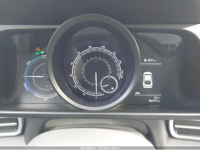 Hyundai Elantra Hybrid Blue - автомобили, коли, обяви за нови и употребявани 6