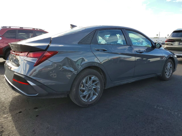 Hyundai Elantra SEL - автомобили, коли, обяви за нови и употребявани 5
