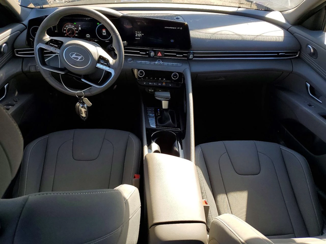 Hyundai Elantra 2.0* SEL* РЕАЛНИ КМ* ПЕРФЕКТНА - автомобили, коли, обяви за нови и употребявани 7