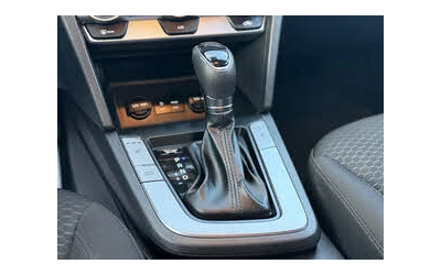 Hyundai Elantra Essential FWD* АвтоКреди* (ЦЕНА ДО БГ) - автомобили, коли, обяви за нови и употребявани 9