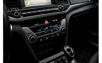 Hyundai Elantra * АвтоКредит * (ЦЕНА ДО БГ) - автомобили, коли, обяви за нови и употребявани 11