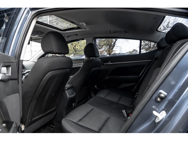 Hyundai Elantra * АвтоКредит * (ЦЕНА ДО БГ) - автомобили, коли, обяви за нови и употребявани 16