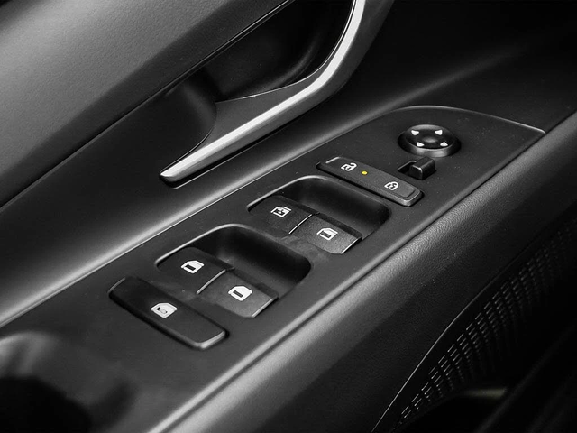 Hyundai Elantra Luxury FWD* АвтоКредит* (Цена до БГ) - автомобили, коли, обяви за нови и употребявани 11