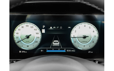 Hyundai Elantra Luxury FWD* АвтоКредит* (Цена до БГ) - автомобили, коли, обяви за нови и употребявани 9