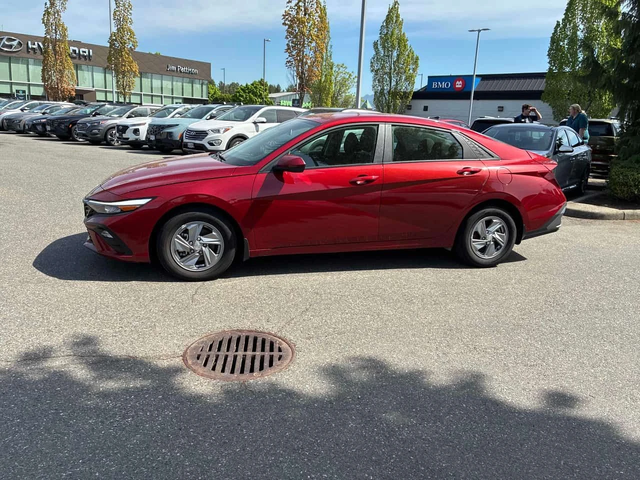 Hyundai Elantra * Essential * CARFAX * ПОДГРЕВ * KEYLESS * КЛИП - автомобили, коли, обяви за нови и употребявани 1